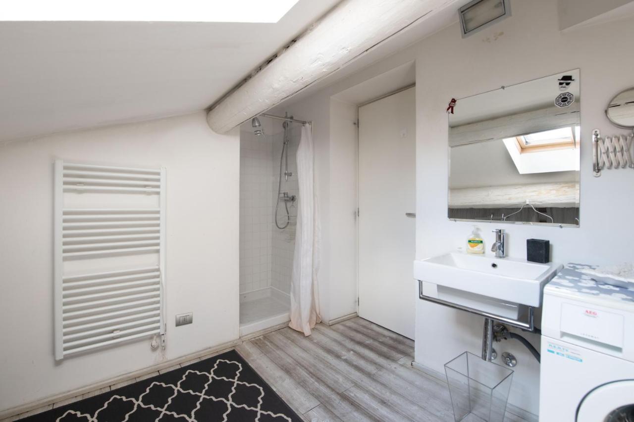 Stunning Top Floor Flat In The Heart Of Verona Exterior foto